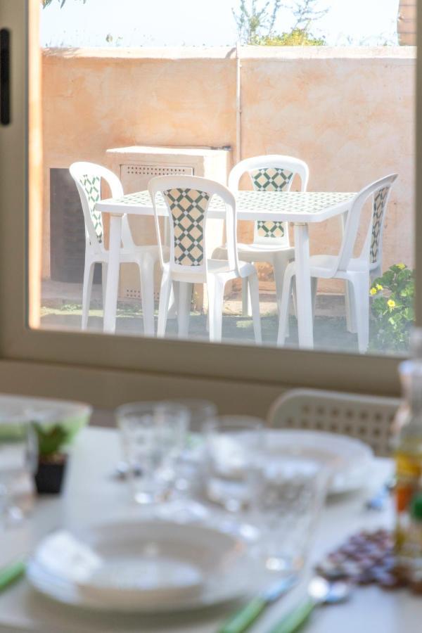 Free Beach 1240 - 50 Mt From The Beach Costa Rei Exterior foto